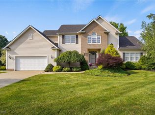 1288 Windward Ln, Kent, OH 44240