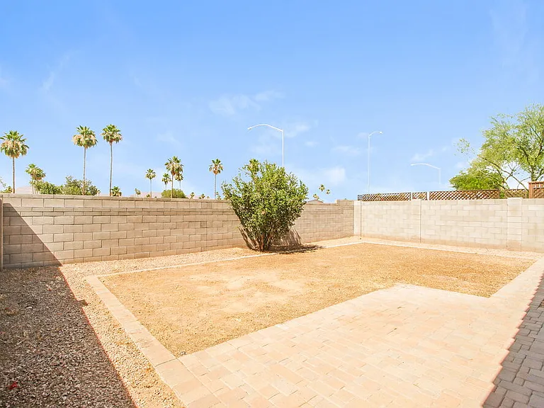 10838 E Calypso Ave — Photo 16