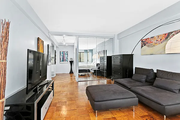 Rented by Compass | media 1