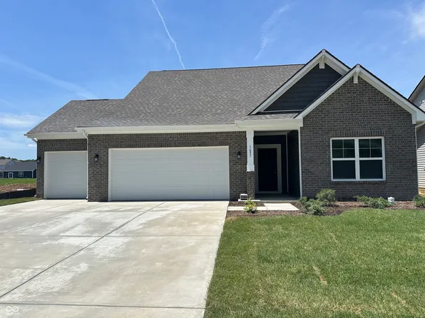 1657 Pebble Beach Dr, Pendleton, IN 46064