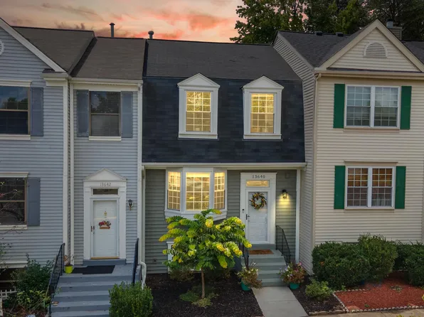 13640 Wildflower Ln, Clifton, VA 20124