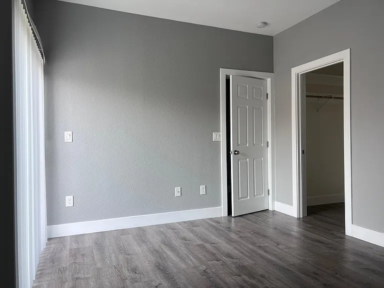 463 Peralta Ave — Photo 18