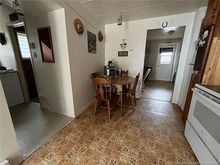 1 Veniot St — Photo 2