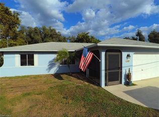 17609 Oriole Rd, Fort Myers, FL 33967