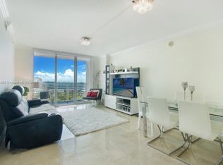 325 Biscayne Blvd #2214, Miami, FL 33130
