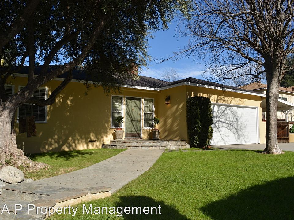 1st image of 10349 Starca Ave