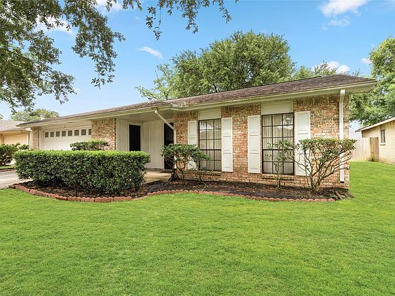 4th image of 3015 Meadowview Dr