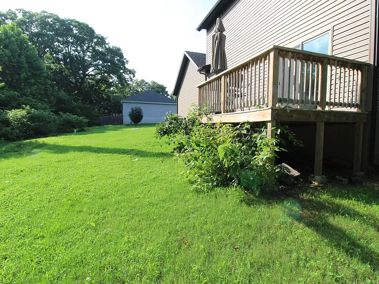 11 Hillswick Dr — Photo 35