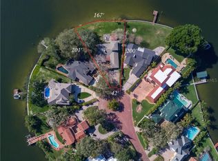 390 Coffee Pot Riviera NE, Saint Petersburg, FL 33704