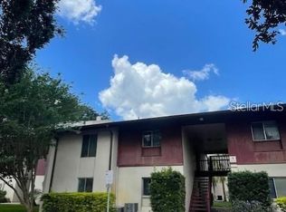 3850 N LAKE DRIVE #140, TAMPA, FL 33614