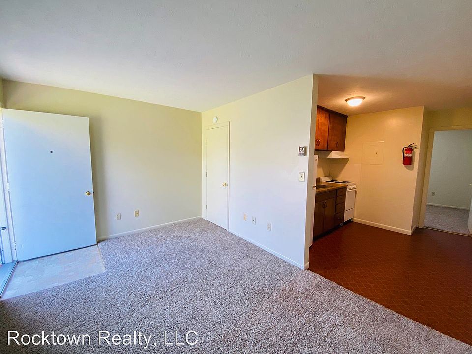 1st image of 92 Dutch Mill Ct #8496508