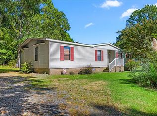 2249 Pinecroft Dr, Burlington, NC 27217