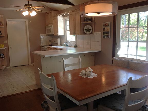 5th image of 274 Sunset Ave