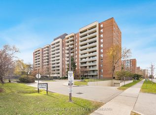 19 Four Winds Dr #104, Toronto, ON M3J 2S9