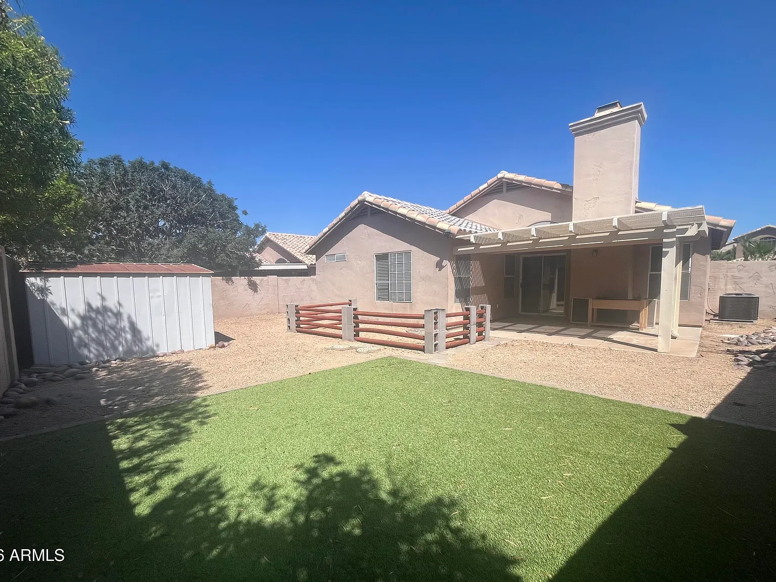 3 bed, 2.0 bath, 1234 sqft, $1,995 — Photo 3