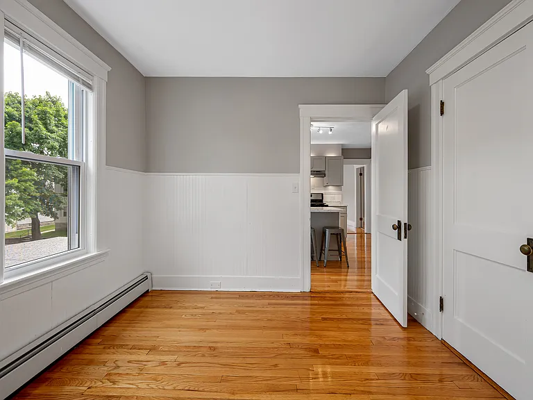 193 Ingleside Ave #1 — Photo 6