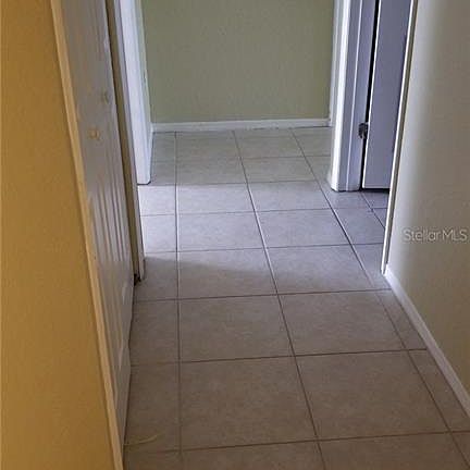 5th image of 14049 Fairway Island Dr APT 111