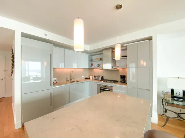 77 Hudson Street image 1 of 17