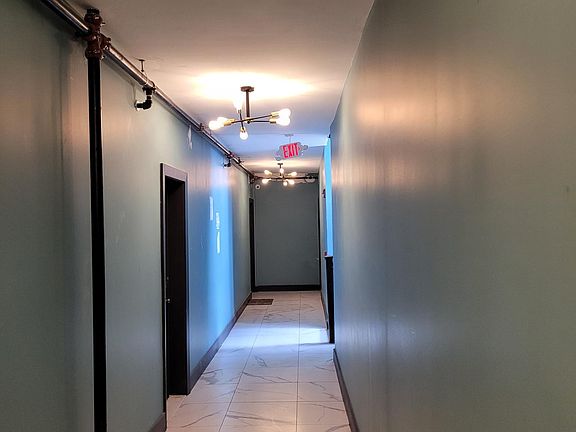 3rd image of 698 Chancellor Ave #302