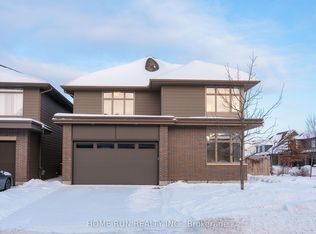 100 Lochhouse Walk, Ottawa, ON K2J6A4