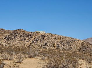 16621 Pacer Rd, Apple Valley, CA 92307