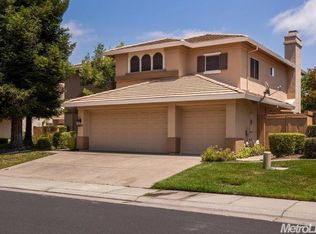 2814 Barret Dr, Roseville, CA 95661
