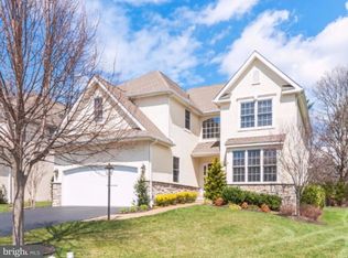 107 Ceton Ct, Broomall, PA 19008