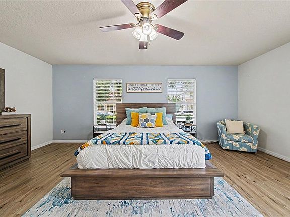 3rd image of 13626 Phoenix Dr