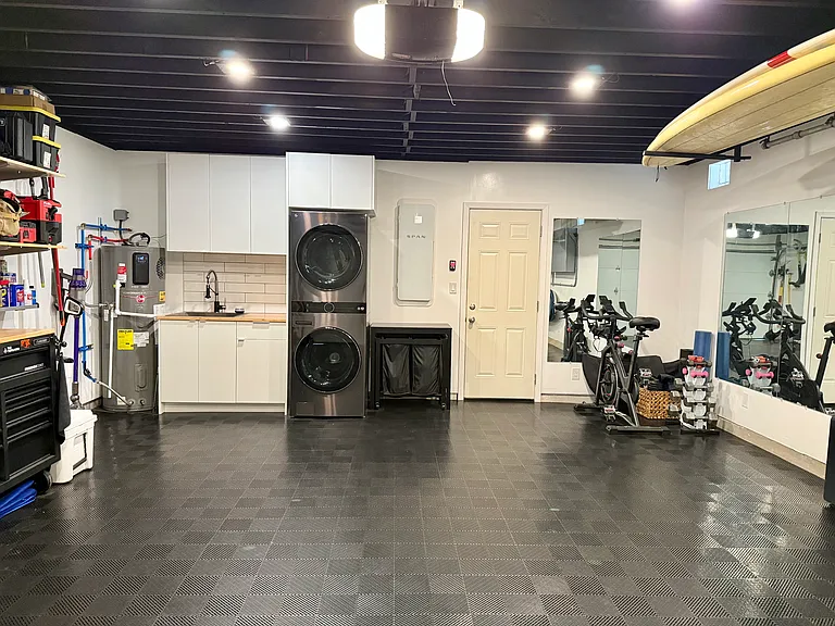 591 Keolu Dr #C — Photo 17