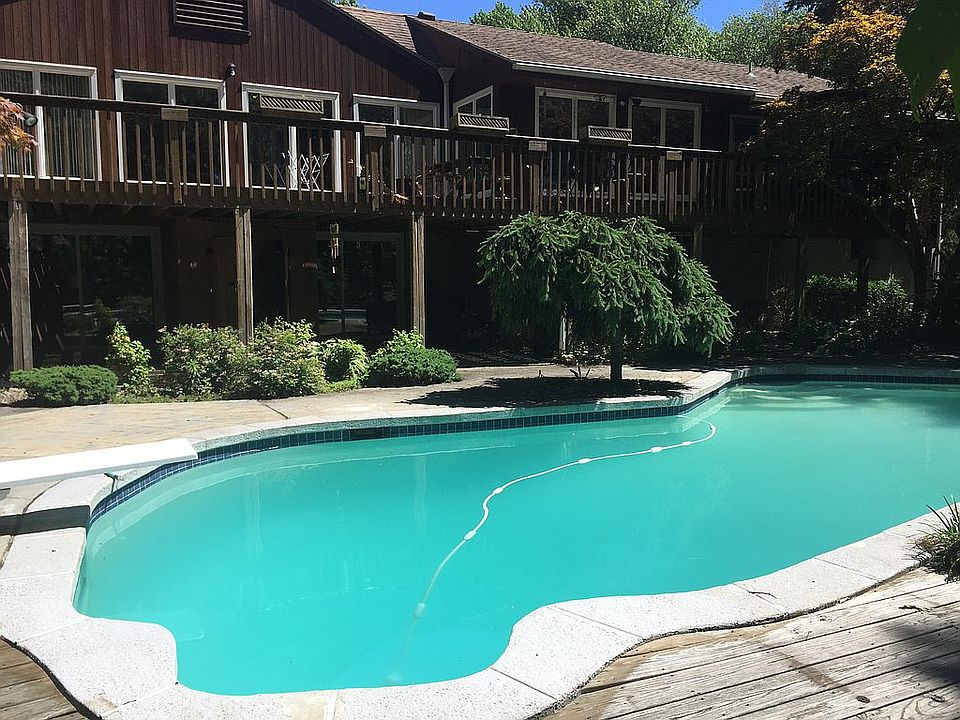 House rear view -lower deck