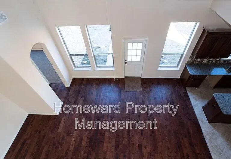 4004 Hanaa Ct — Photo 6