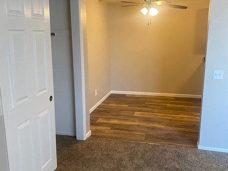 Capitol View Apartments — Photo 25