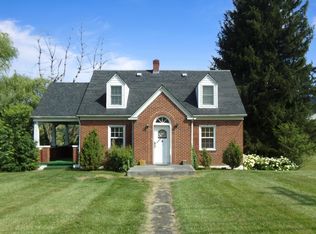 3368 Seneca Trl S, Peterstown, WV 24963