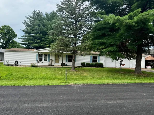 94 Market St, Carroll, OH 43112