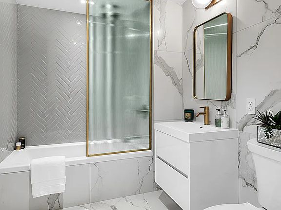 5th image of 533 E 12th St #2D