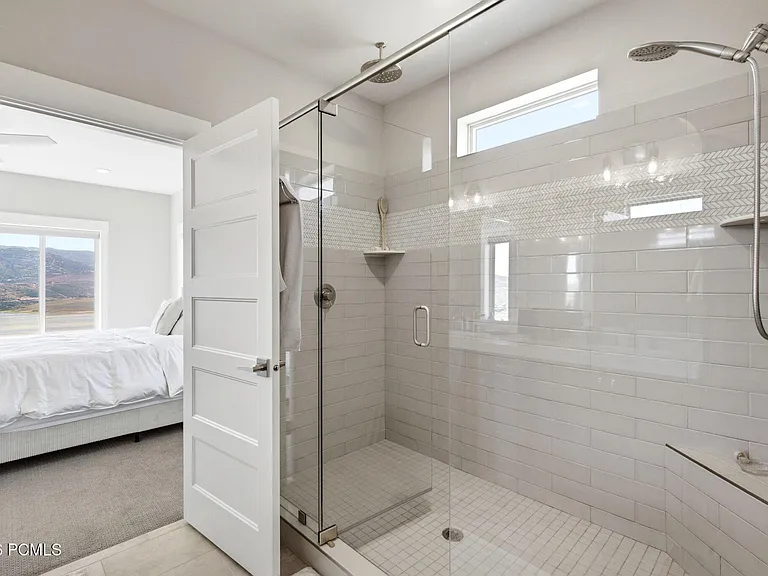 11293 N Shoreline Dr — Photo 23
