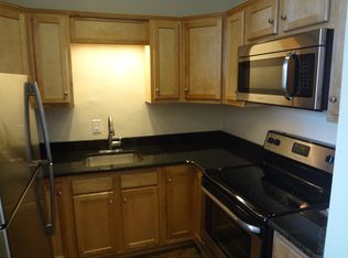 136 Main St APT 203, Greenfield, MA 01301