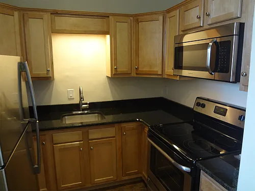 136 Main St #203 Photo 1