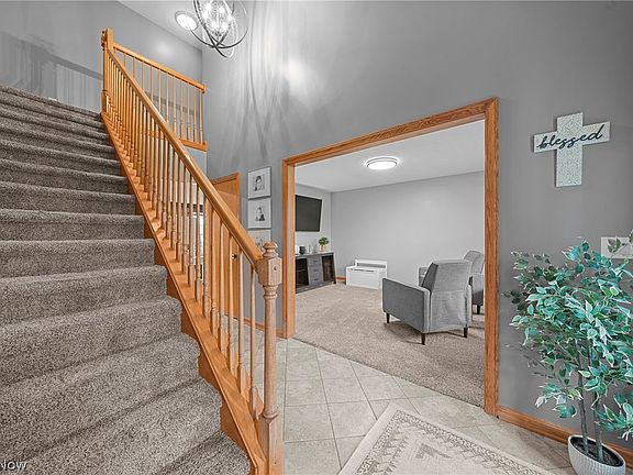 5th image of 4068 Ruby Run Dr