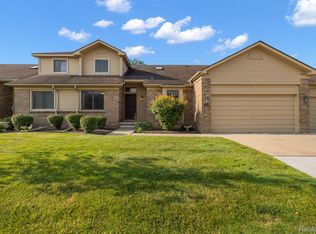 15420 Windmill Dr, Macomb, MI 48044