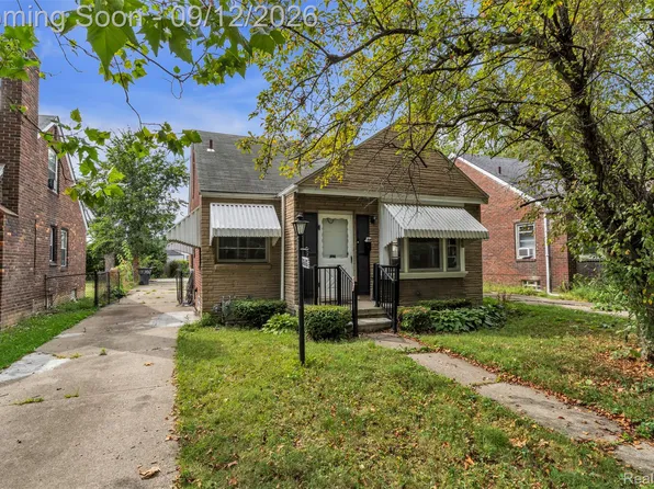 18681 Blackmoor St, Detroit, MI 48234