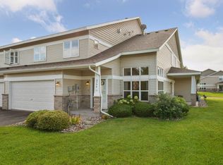 6909 98th St S, Cottage Grove, MN 55016