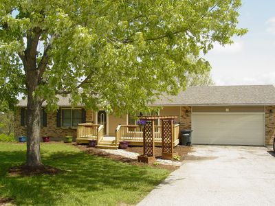 878 Woodland Hills Dr, Robertsville, MO, 63072