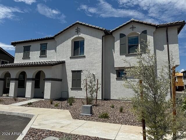 1st image of 1250 W Sparrow Drive