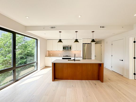 4th image of 1 Nevins Hill Way #408