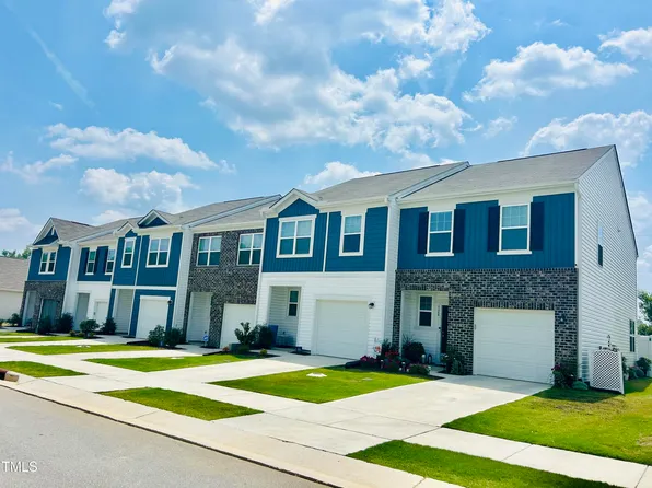 137 N Chubb Rdg, Clayton, NC 27520