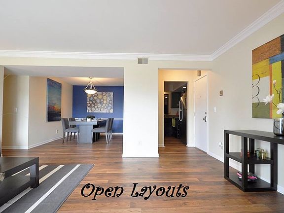 4th image of 2351 Valleywood Dr SE #L04