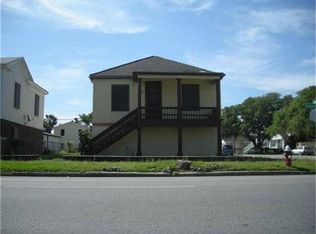 3327 Bernardo De Galvez, Galveston, TX 77550