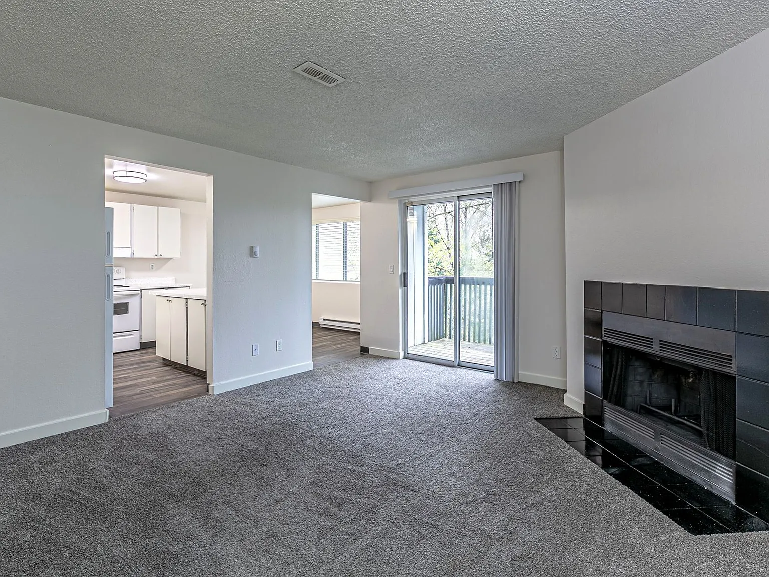 Valley Vista — Photo 1