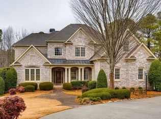 220 Ansley Close, Roswell, GA 30075
